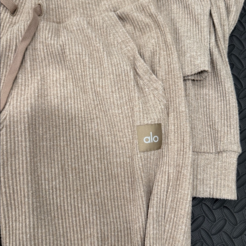 Alo Tan Ribbed Knit Set - Picture 3 of 7